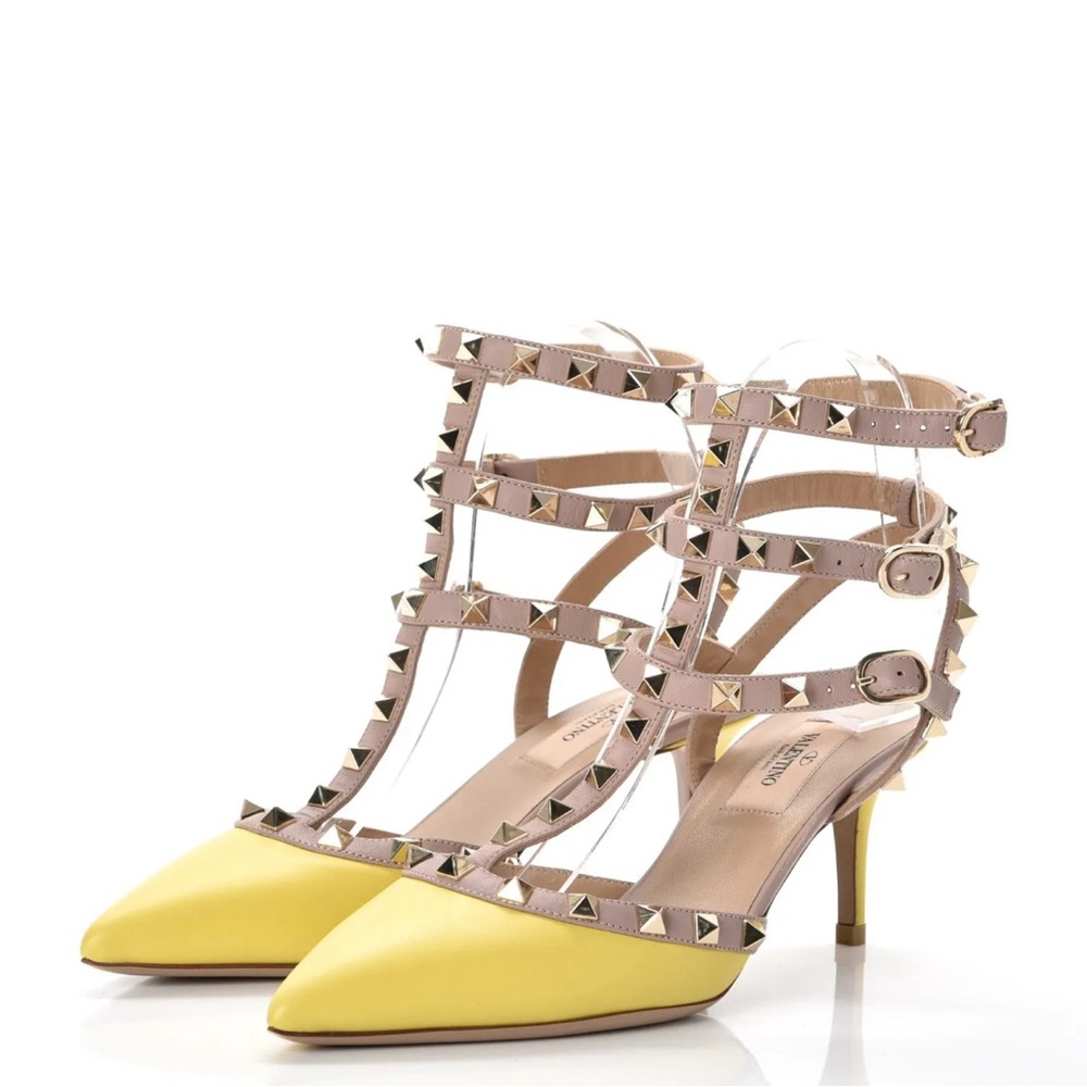 Velantino rock stud rockstud yellow and gold kitten heels 40
